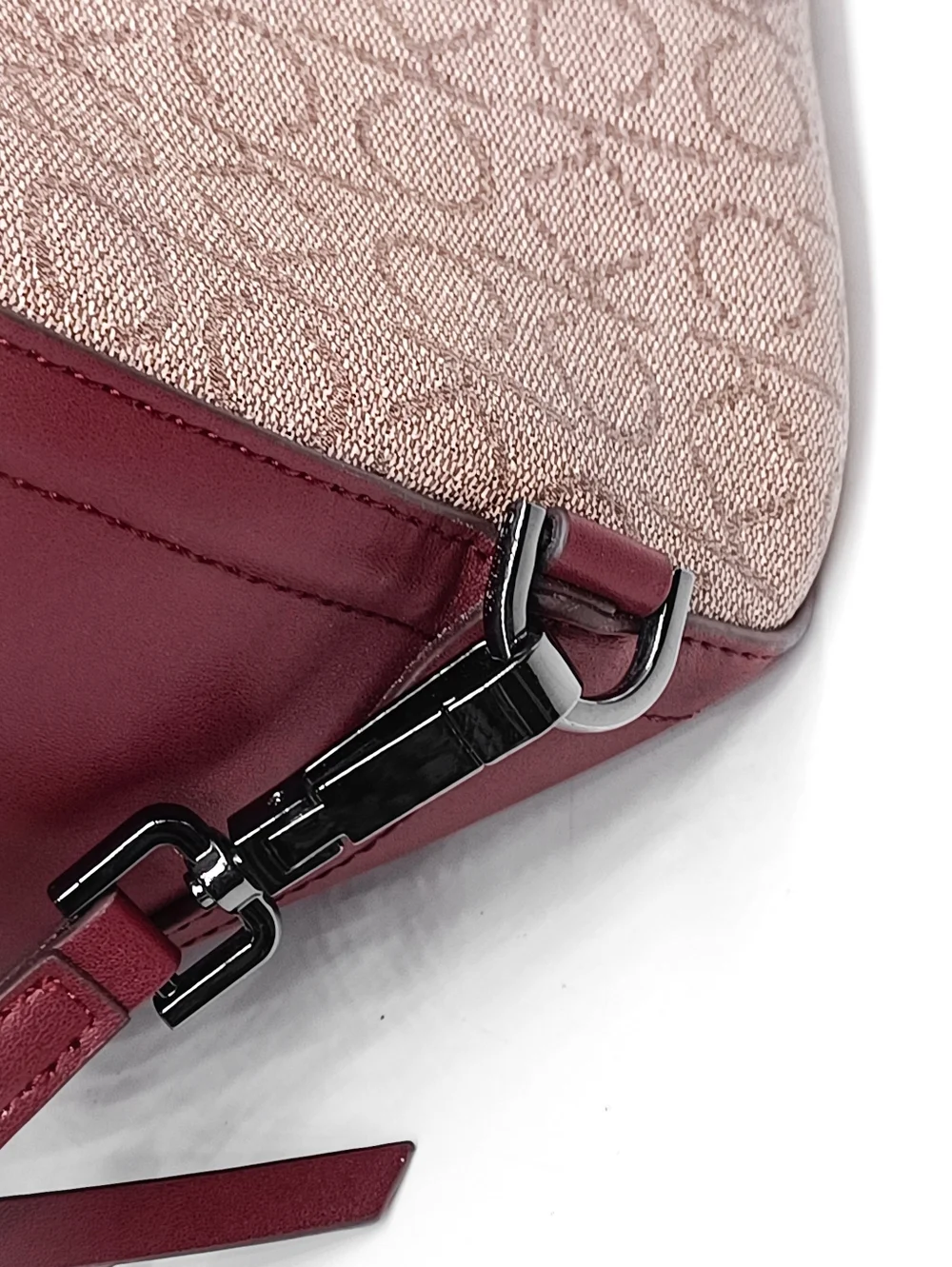 New Calvin Klein Monogram Canvas Moss Convertible Bucket Crossbody & Tote Bag - Picture 6 of 10